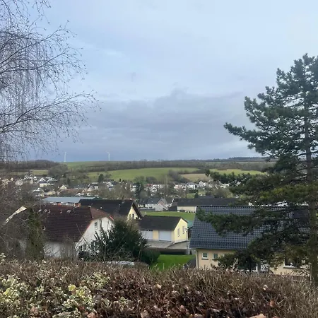Wohlfuehl Nest Mit Schoener Aussicht Apartament *