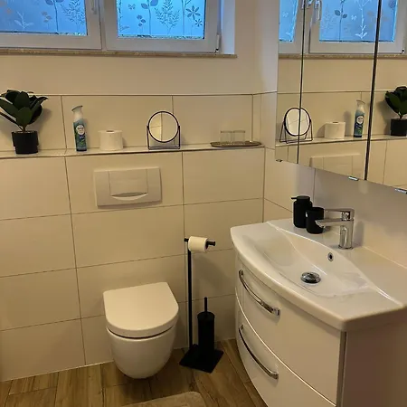 Wohlfuehl Nest Mit Schoener Aussicht Apartament