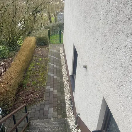 Wohlfuehl Nest Mit Schoener Aussicht In Der Eifel