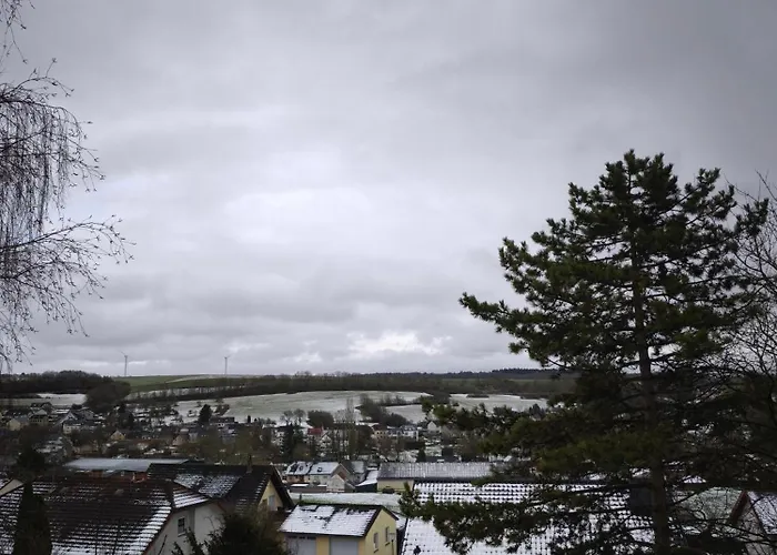Wohlfuehl Nest Mit Schoener Aussicht 아파트